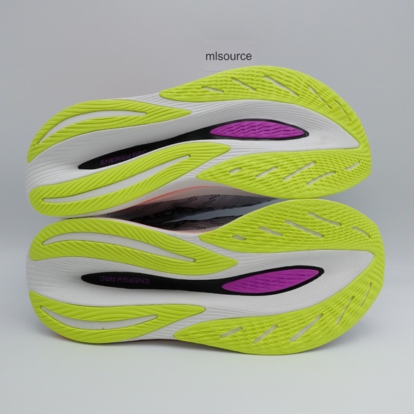 SLD NEW Men's Balance FuelCell SuperComp Trainer V2 Shoes - Picture 6 of 7